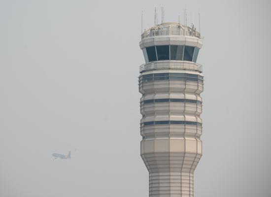Storms, air traffic control facility delay thousands of flights