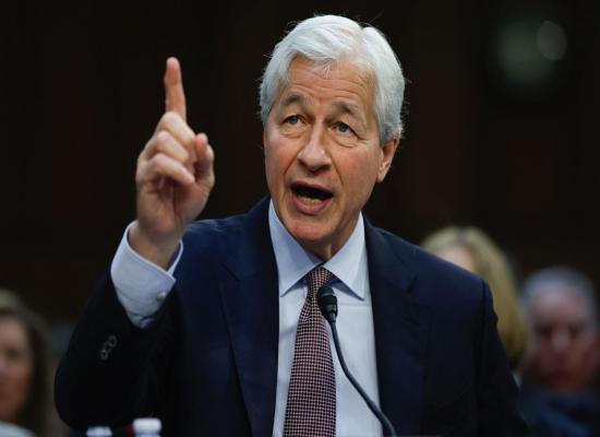 Jamie Dimon urges the U.S. to deal with its deficit sooner rather than later