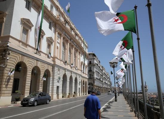 معهد الشرق الأوسط للأبحاث الإعلامية يفضح الدعاية الجزائرية المعادية للمغرب