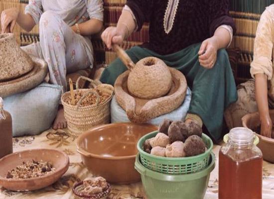 بـ 268 ألف امرأة.. نساء القرى يسجلن حضورا قياسيا في الحركة التعاونية ويتصدرن المشاريع المبتكرة