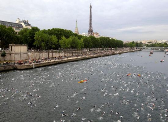 People are threatening to poo in Paris river today - here's why