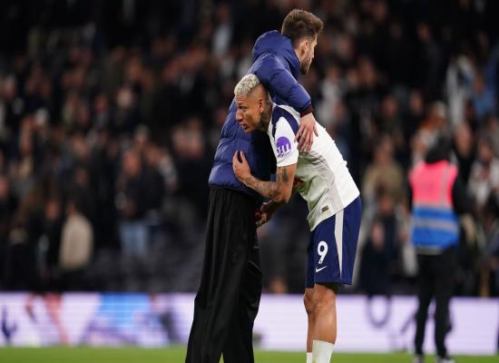 Roberto De Zerbi's Guglielmo Vicario statement to be tested after Antonin Kinsky problem