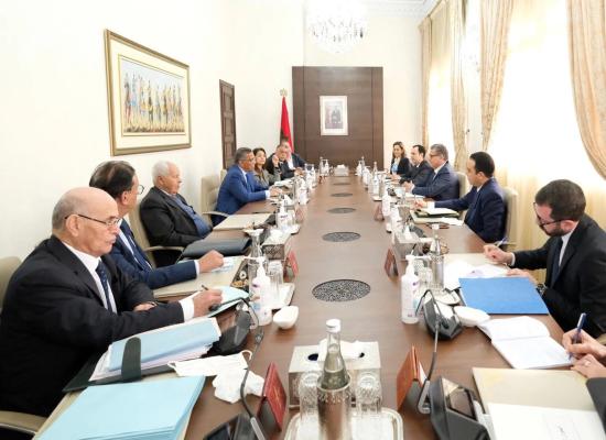 حسابات سياسة تطوق نقابات الحوار الاجتماعي مع الحكومة