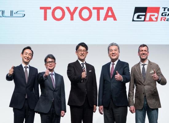 Toyota prendra son temps pour le 100% électrique en Europe