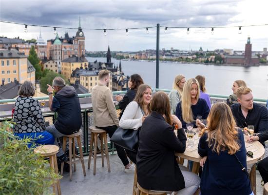 Stockholm inaugure le premier service de ferry à hydroptère électrique au monde