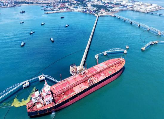 Chine suspend ses exportations de carburant suite à la fermeture du détroit d’Ormuz