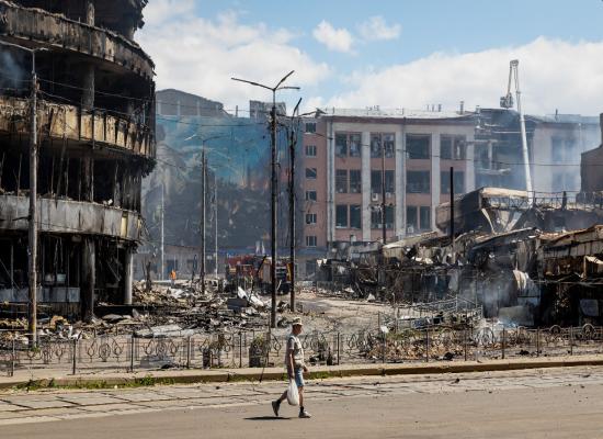 La Russie utilise des missiles Oreshnik lors des frappes sur Kiev alors que l’instabilité suscite des inquiétudes