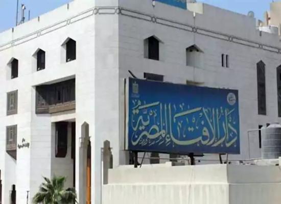 تحلف بسرعة عند الغضب ولا تستطيع دفع الكفارة أو الصوم فما الحكم؟.. أمين الفتوى ينصح (فيديو) 