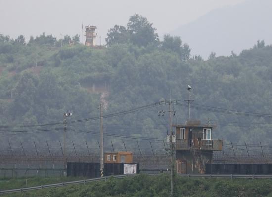 Shots fired at border between North and South Korea