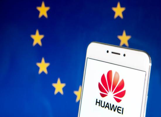 EU to ban Chinese communcations tech – Bloomberg