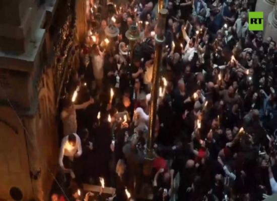 Roscosmos delivers Holy Fire from Jerusalem to Moscow (VIDEOS)