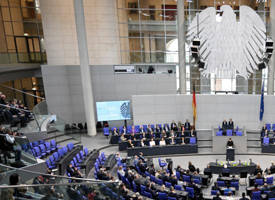 Allemagne : les députés de l’AfD et du BSW boycottent le discours de Zelensky au Bundestag