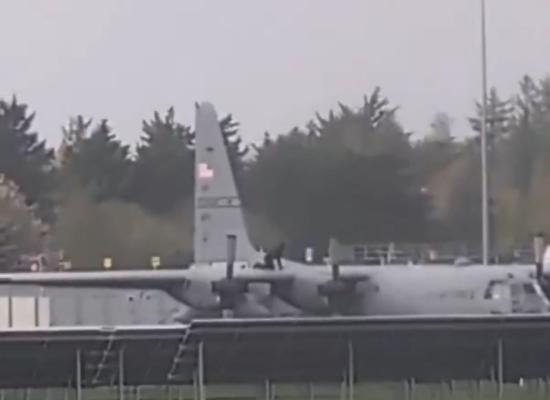 Irlande : un homme s’introduit dans une base militaire pour détruire un avion américain C-130 Hercules