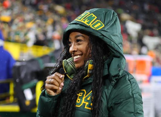 Simone Biles receives GOAT hat from die-hard Packers fan: 'I had to make you something'