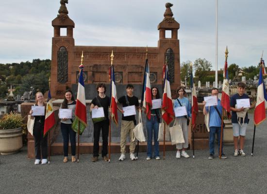 Les jeunes porte-drapeaux du Lot en formation à Figeac