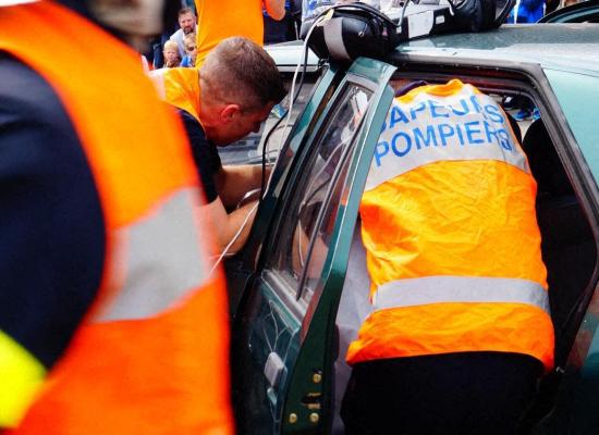 Carambolage sur l'A4 : un conducteur endormi cause un accident en chaîne