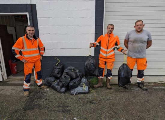 Loire-Atlantique : des poubelles jetées dans la nature, la maire sévit