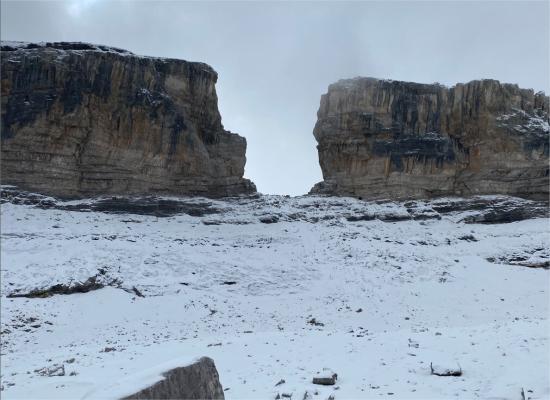 EN IMAGES. La brèche de Roland sous la neige, les Pyrénées changent de décor