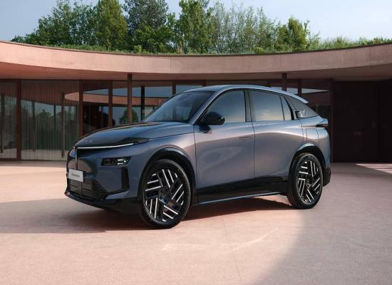 Lancia Gamma 2026 : enfin les photos et infos de la nouvelle familiale Lancia