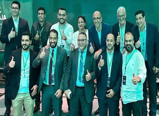 أزمة داخل الرجاء الرياضي.. قرار جواد الزيات يُشعل غضب المنخرطين وفعاليات “رجاوية” تهدد بالإستقالة