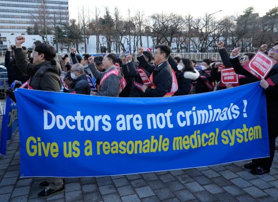 South Korea sets deadline for striking doctors to return to work