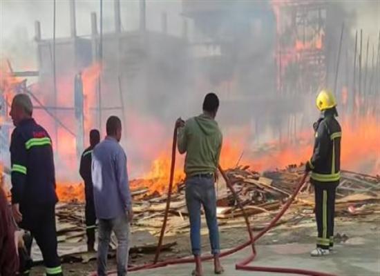 بعد إصابة 35 شخصا.. جهات التحقيق تعاين موقع حريق محطة تصدير موالح بطريق مصر - الإسكندرية
