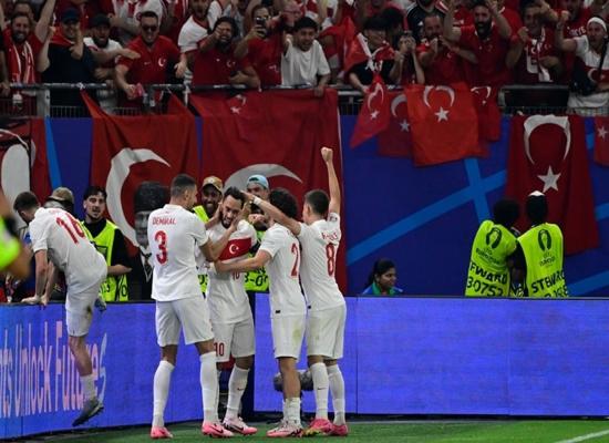 Euro 2024 : La Turquie qualifiée pour les 8es après sa victoire contre la Tchéquie