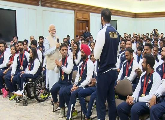 Watch: PM Modi meets Paris Paralympic players at his residence in Delhi, interacts with medalists