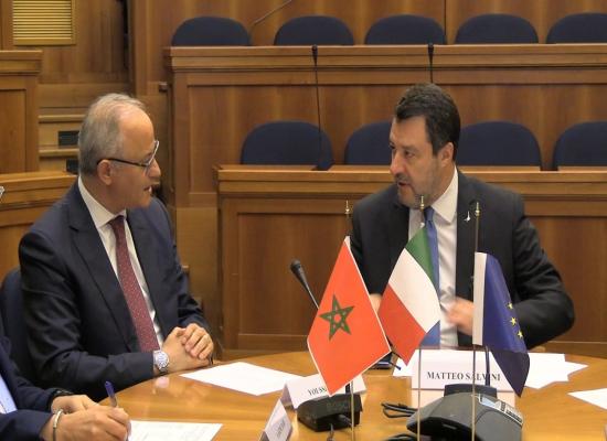 المملكة المغربية والجمهورية الإيطالية يوقعان في روما على اتفاق الاعتراف المتبادل برخص السياقة بغرض استبدالها