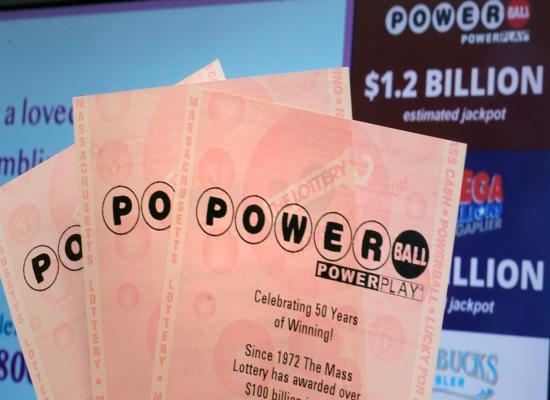 US Powerball jackpot reaches whopping $1.04bn
