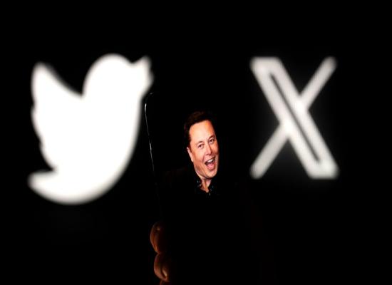 

    Elon Musk Reveals New Black And White X Logo To Replace Twitter's Blue Bird

