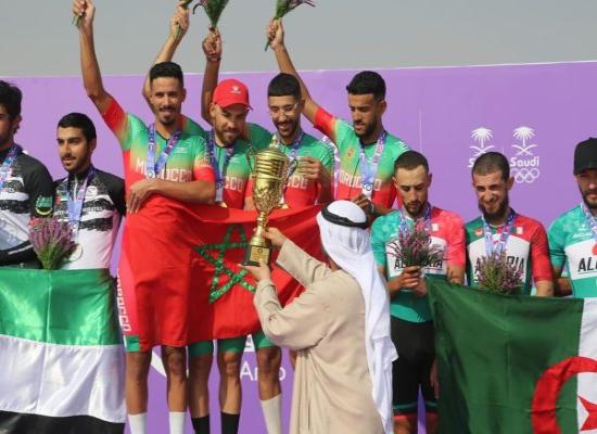 البطولة العربية للسباقات على الطريق بالرياض.. تتويج المنتخب المغربي للكبار بالميدالية الذهبية